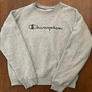 Champion Gray Crew Neck Sweater with Ribbed Cuffs